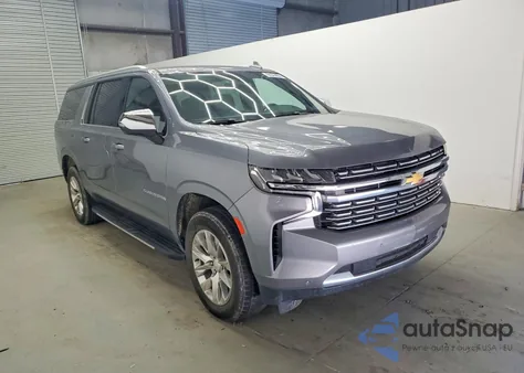 2022 Chevrolet Suburban C1500 Premier z USA, uszkodzony, nr VIN 1GNSCFKD0NR177807